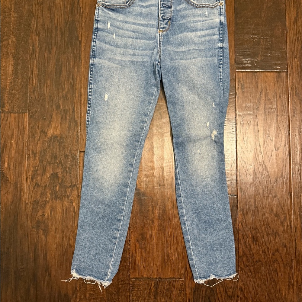 GAP Light Blue Distressed Ankle Jeans
